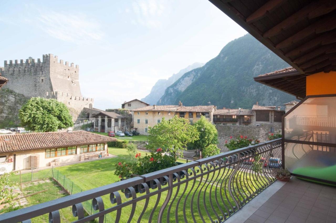 Hotel Antica Croce Tenno Exterior foto